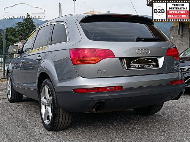 AUDI Q7 usata, con Bluetooth