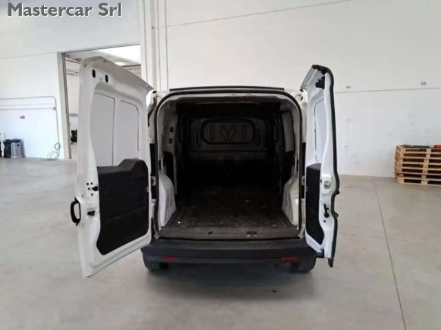 FIAT Doblo usata, con Alzacristalli elettrici