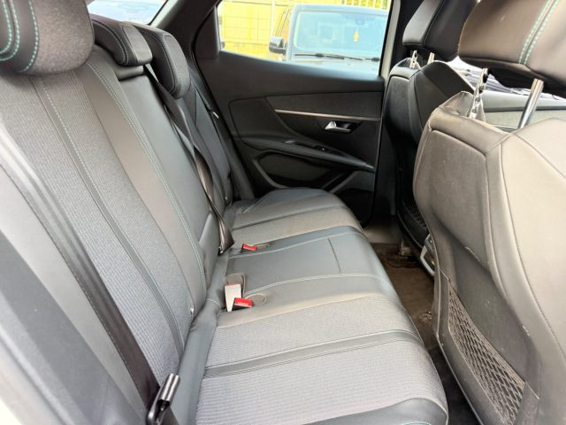 PEUGEOT 3008 usata, con Cruise Control