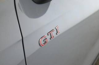 VOLKSWAGEN Golf GTI usata, con Fendinebbia