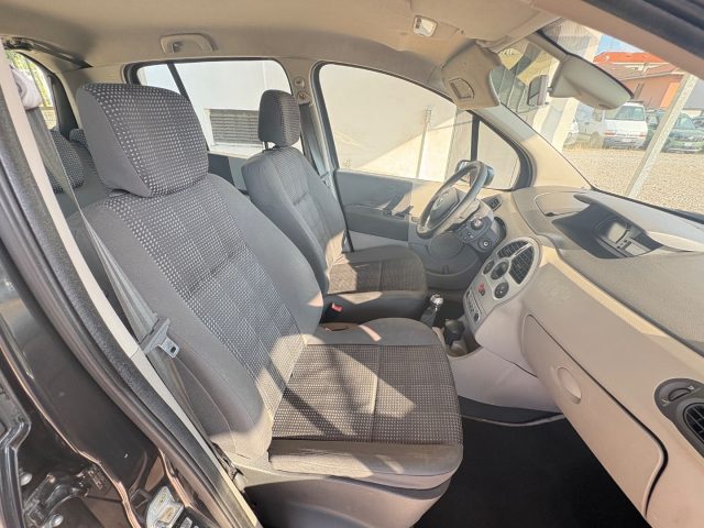 RENAULT Modus usata 45