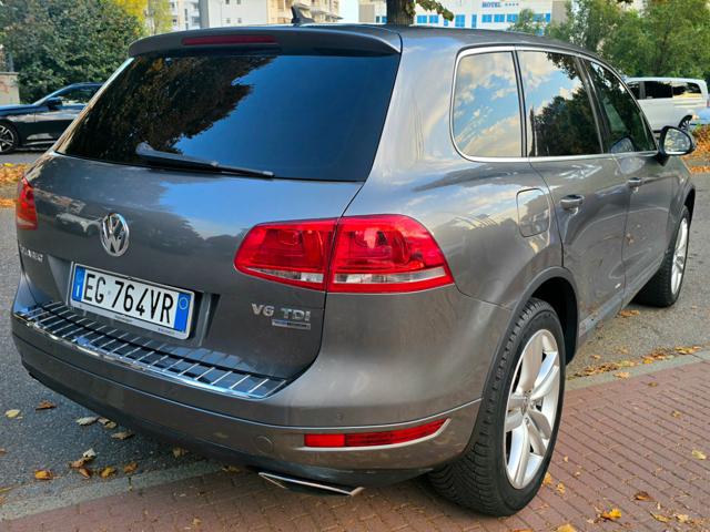VOLKSWAGEN Touareg usata, con Boardcomputer