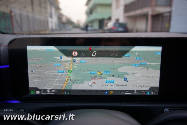 MERCEDES-BENZ CLA 220 usata, con Sedile posteriore sdoppiato