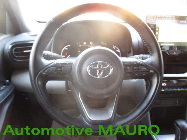 TOYOTA Yaris Cross usata, con Specchietti laterali elettrici
