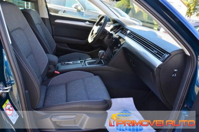 VOLKSWAGEN Passat Variant usata, con Airbag Passeggero
