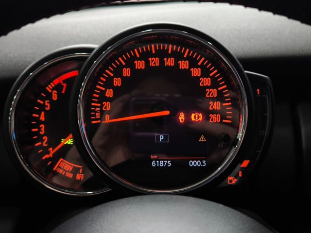 MINI One usata, con Servosterzo