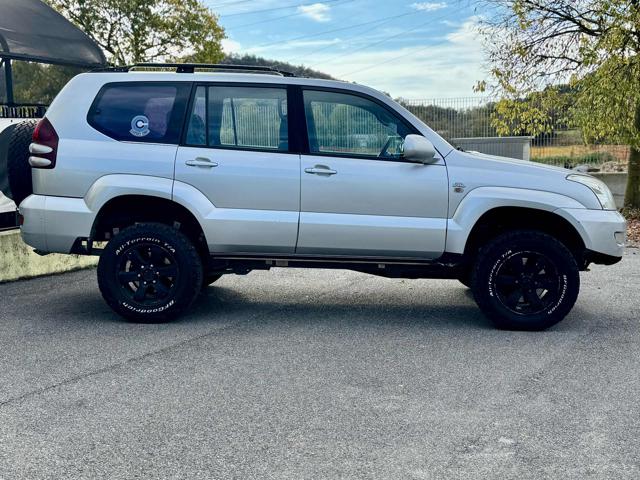 TOYOTA Land Cruiser usata, con Alzacristalli elettrici