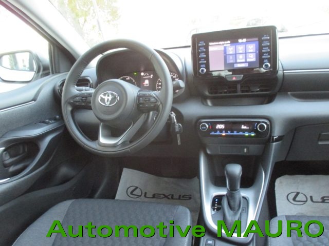 TOYOTA Yaris usata, con ESP