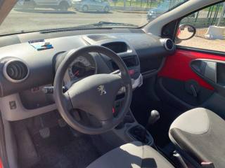 PEUGEOT 107 usata 10