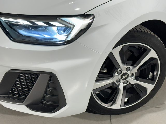 AUDI A1 usata, con Autoradio