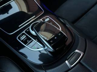 MERCEDES-BENZ E 220 usata, con Cruise Control