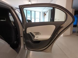MERCEDES-BENZ A 250 usata, con Fari full-led