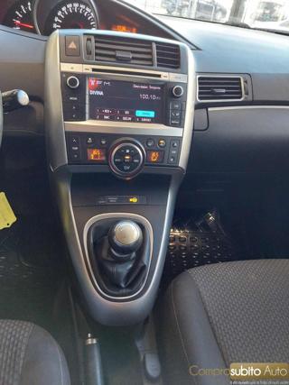 TOYOTA Verso usata, con Filtro antiparticolato