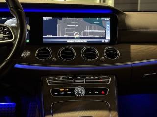 MERCEDES-BENZ E 220 usata, con Sedili riscaldati