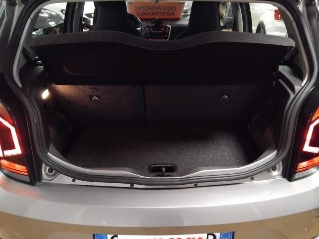 VOLKSWAGEN up! usata, con Climatizzatore