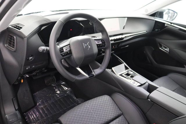 DS AUTOMOBILES DS 4 usata, con Autoradio