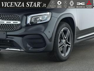 MERCEDES-BENZ GLB 180 usata, con Airbag