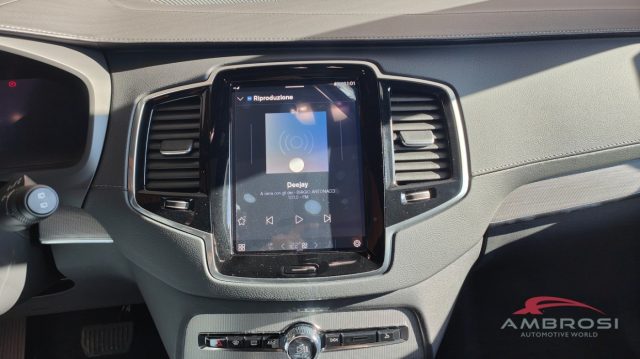 VOLVO XC90 usata 11