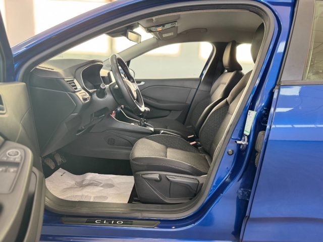 RENAULT Clio usata, con Controllo trazione