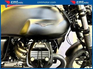 MOTO GUZZI V7