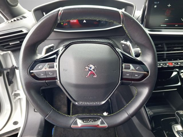 PEUGEOT 2008 usata, con Cruise Control