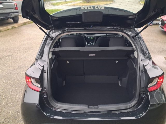 MAZDA 2 usata, con Volante in pelle