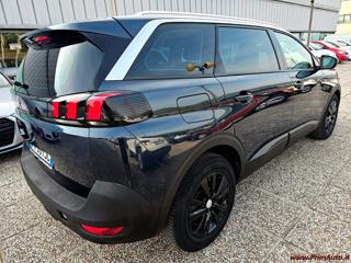PEUGEOT 5008 usata, con Chiusura centralizzata
