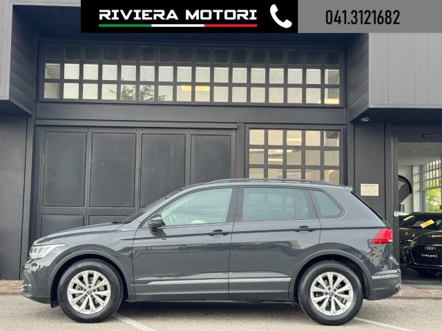 VOLKSWAGEN Tiguan usata, con Airbag laterali