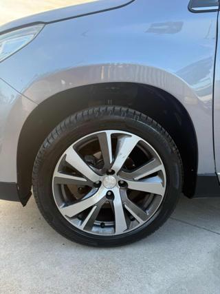 PEUGEOT 2008 usata, con Autoradio