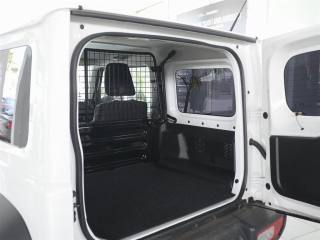 SUZUKI Jimny usata, con Vetri oscurati