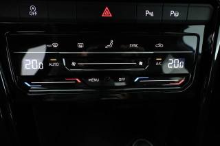 VOLKSWAGEN T-Roc usata 17