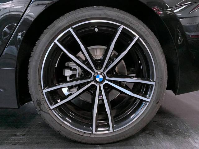 BMW 320 usata, con Cerchi in lega