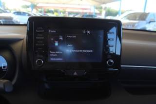 TOYOTA Yaris usata, con Specchietti laterali elettrici
