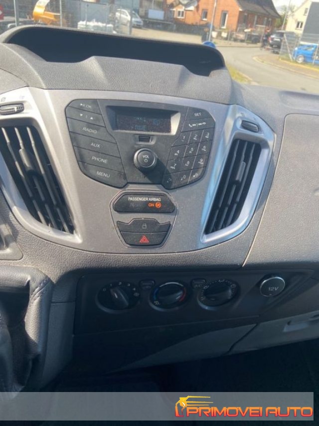 FORD Transit Custom usata, con Autoradio