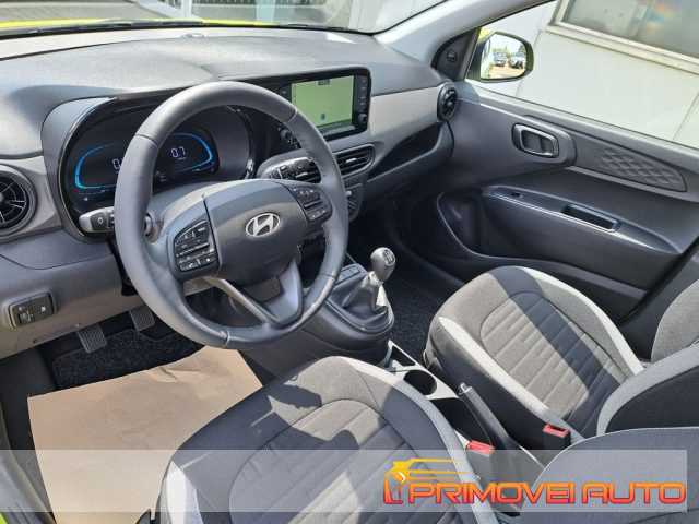 HYUNDAI i10 usata, con Airbag