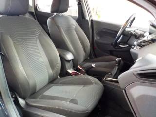 FORD Fiesta usata, con Bluetooth
