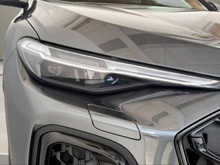 AUDI Q5 usata, con Sedile posteriore sdoppiato
