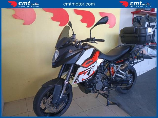 KTM 990 Supermoto usata 1