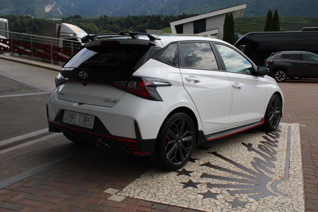 HYUNDAI i20 usata, con Autoradio