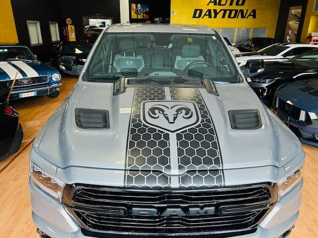 DODGE RAM usata 1