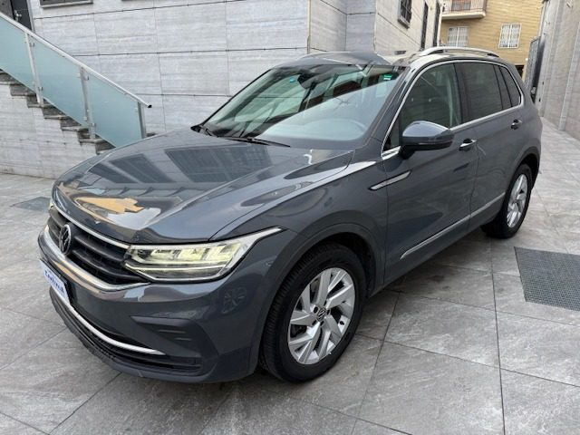 VOLKSWAGEN Tiguan usata, con ABS
