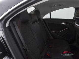 MERCEDES-BENZ CLA 200 usata 10