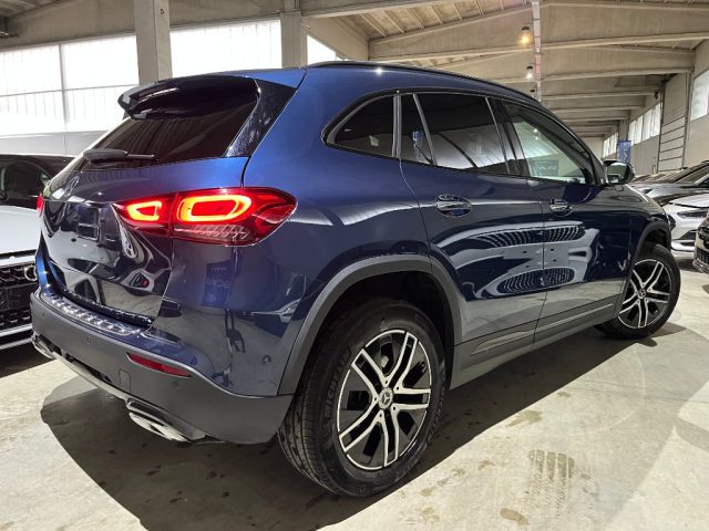 MERCEDES-BENZ GLA 200 usata, con Boardcomputer