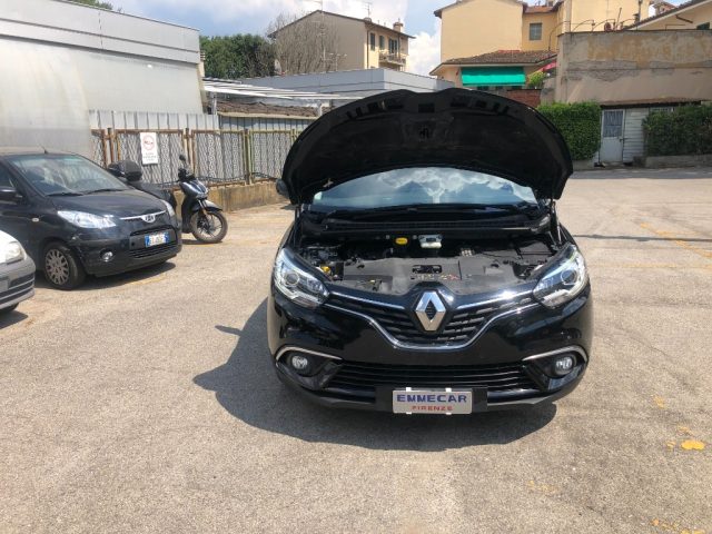 RENAULT Scenic usata 16