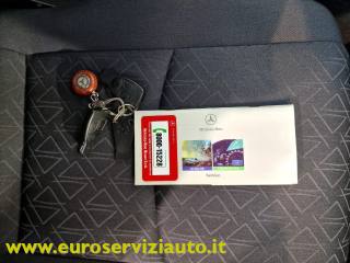 MERCEDES-BENZ C 200 usata, con Fendinebbia