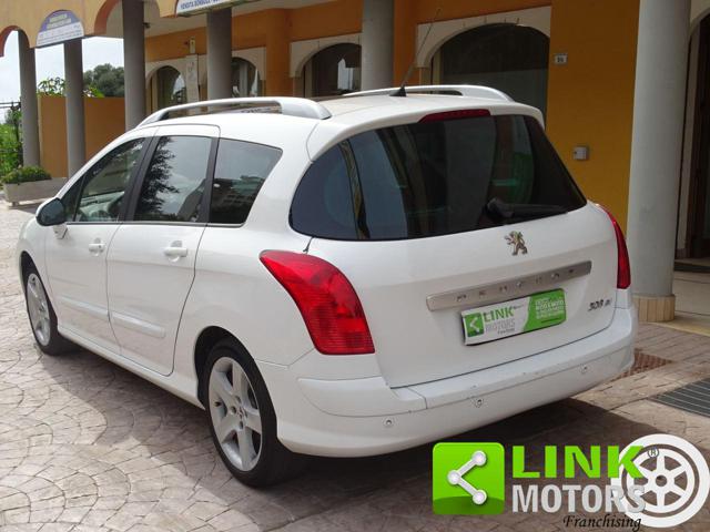 PEUGEOT 308 usata, con Autoradio