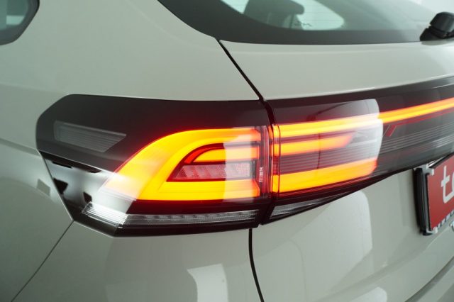 VOLKSWAGEN Taigo usata 9