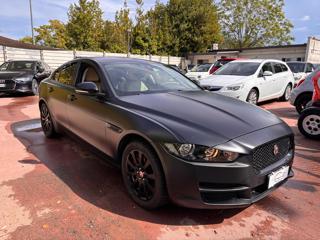 JAGUAR XE usata, con Airbag laterali