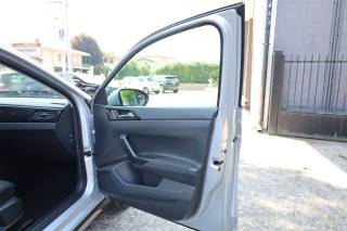 VOLKSWAGEN Taigo usata 135