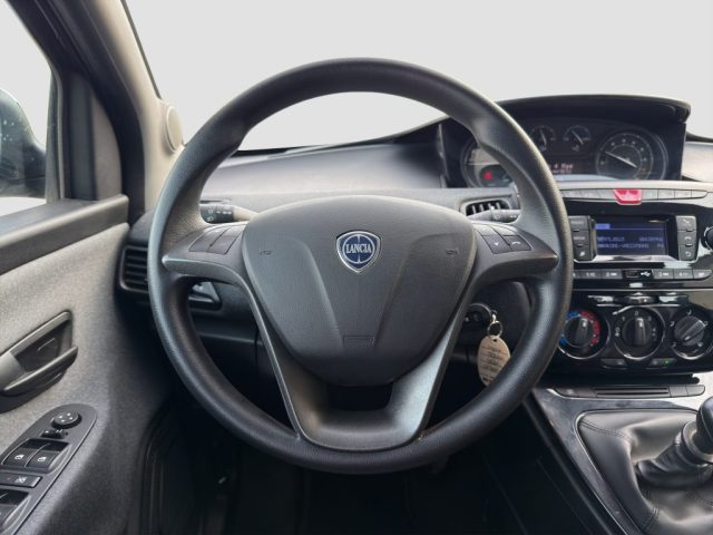 LANCIA Ypsilon usata 12